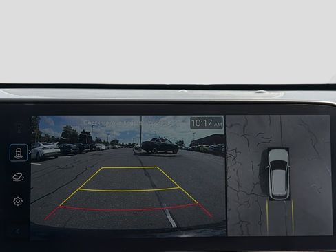 Certified 2025 Hyundai Kona Limited FWD image 22
