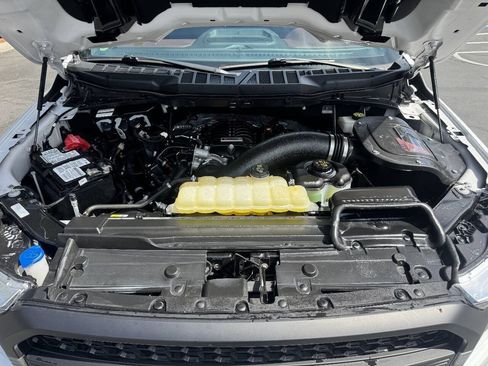 Used 2022 Ford F150 Lariat w/ Equipment Group 502A High AWD/4WD image 19