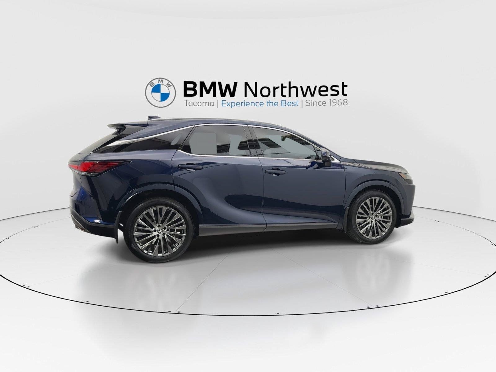 Used 2024 Lexus RX 350 AWD w/ Convenience Package image 4