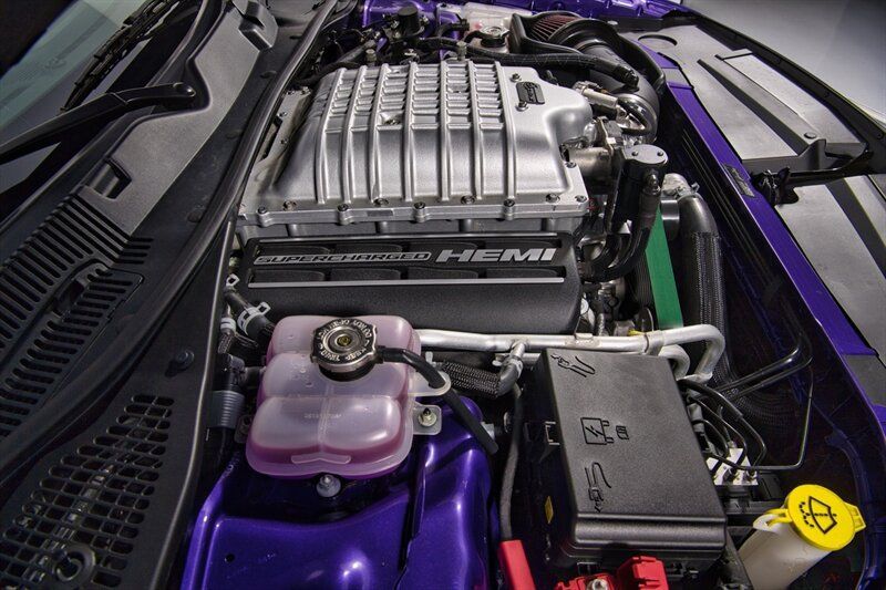 Used 2019 Dodge Challenger SRT Hellcat Redeye RWD image 45