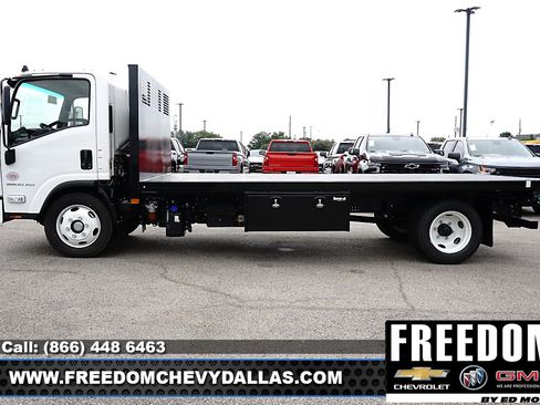 New 2025 Chevrolet Low Cab Forward 5500 XD image 4