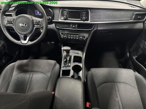 Used 2017 Kia Optima LX image 6