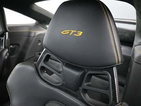 Certified 2022 Porsche 911 GT3 image 8