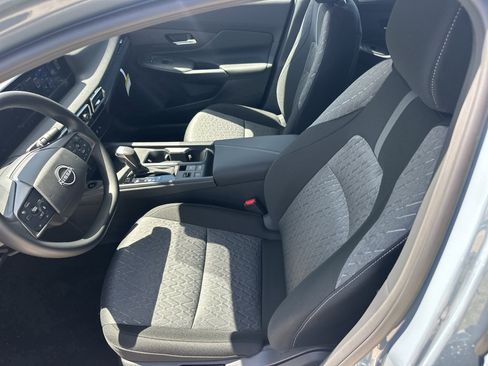 New 2026 Nissan Sentra SV FWD image 17