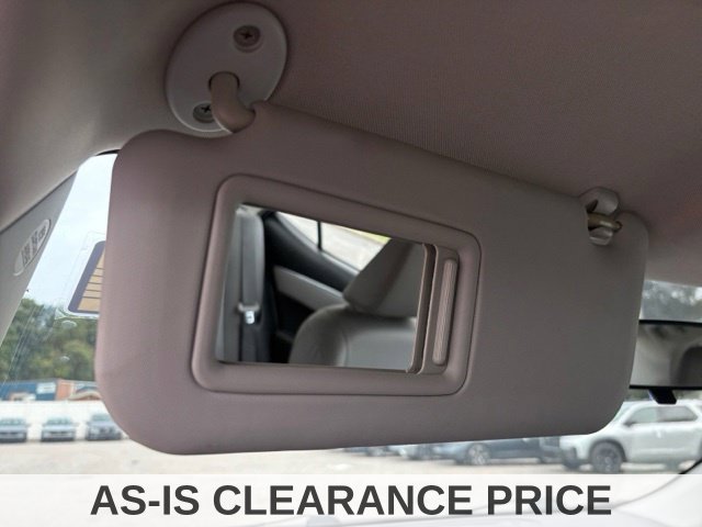 Used 2016 Toyota Corolla LE FWD image 37