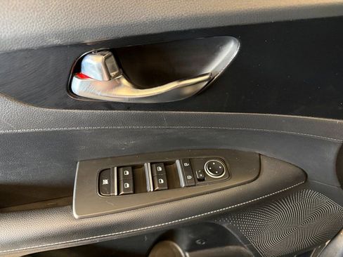 Used 2024 Kia Forte GT-Line FWD image 18