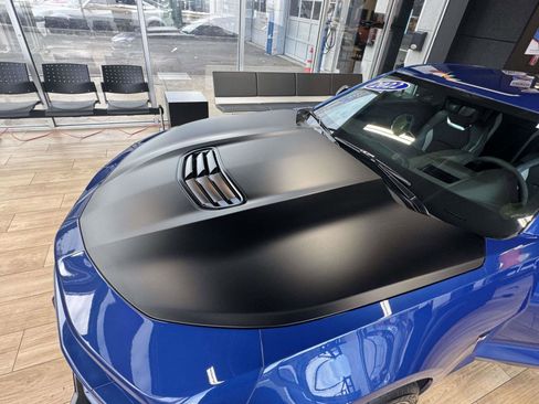 Used 2022 Chevrolet Camaro SS image 9