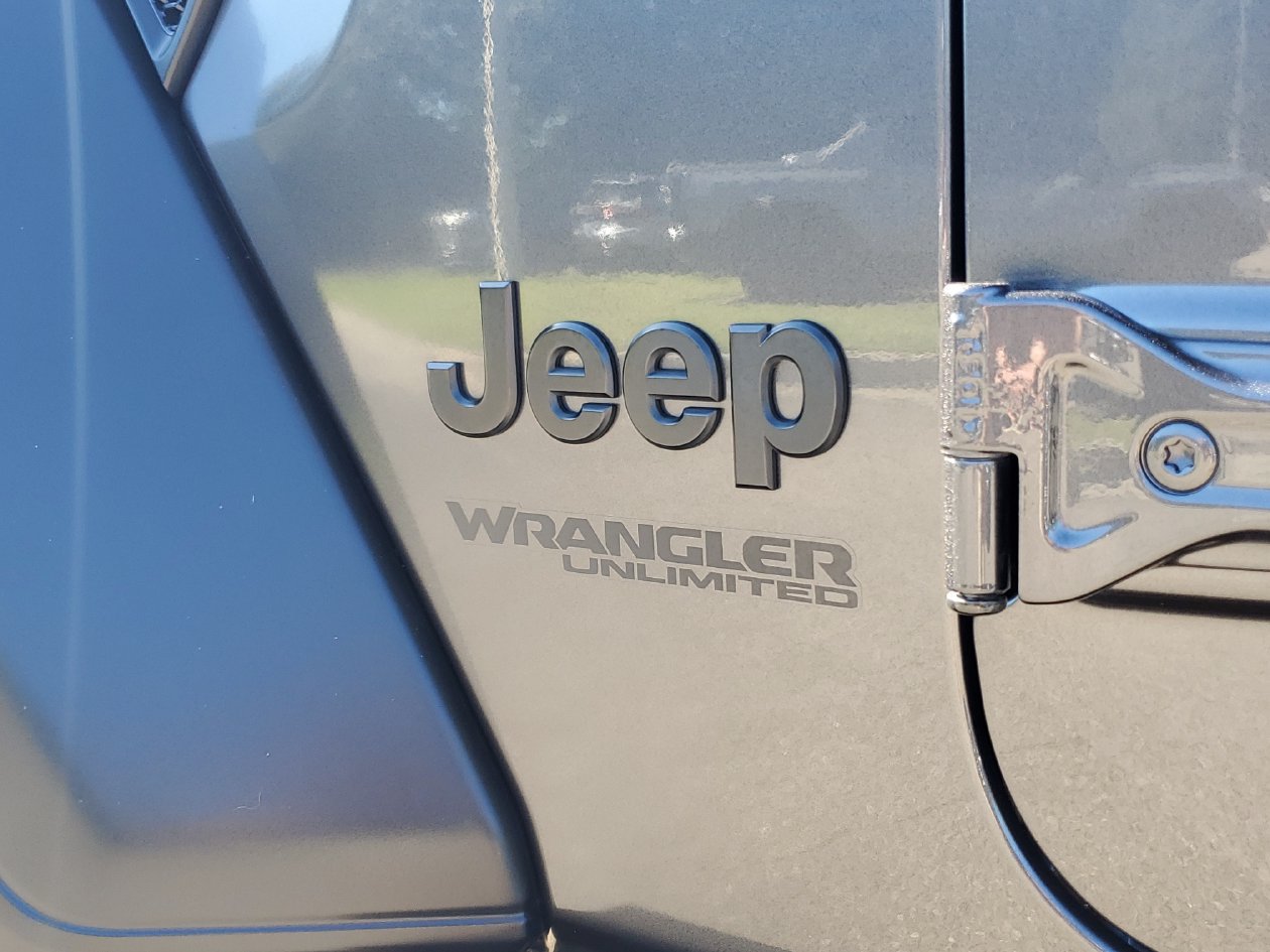 Used 2022 Jeep Wrangler Unlimited Sport AWD/4WD image 6