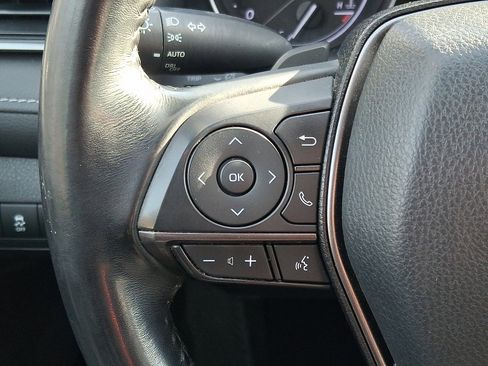 Used 2021 Toyota Camry SE image 20