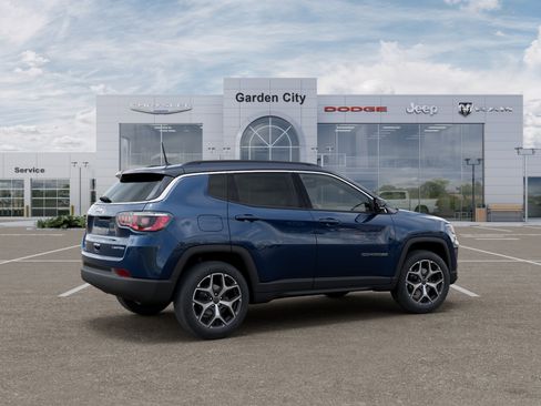 New 2026 Jeep Compass Limited w/ Sun, Sound & Navigation Group AWD/4WD image 5