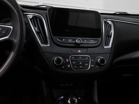 Used 2019 Chevrolet Malibu LT image 47