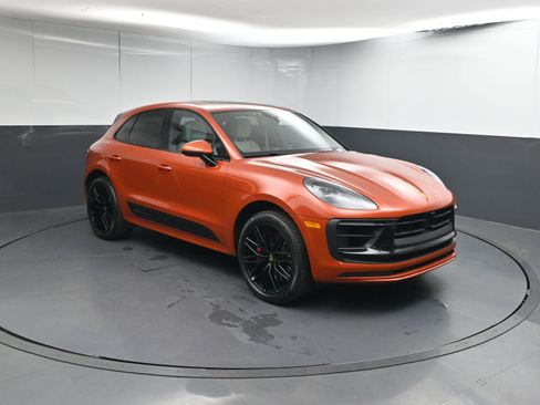 Certified 2022 Porsche Macan GTS image 27