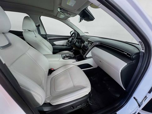 Used 2023 Hyundai Tucson Limited image 28