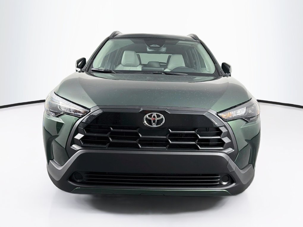 New 2026 Toyota Corolla Cross LE FWD image 2