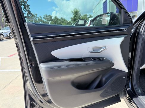 Used 2022 Hyundai Tucson Limited FWD image 10