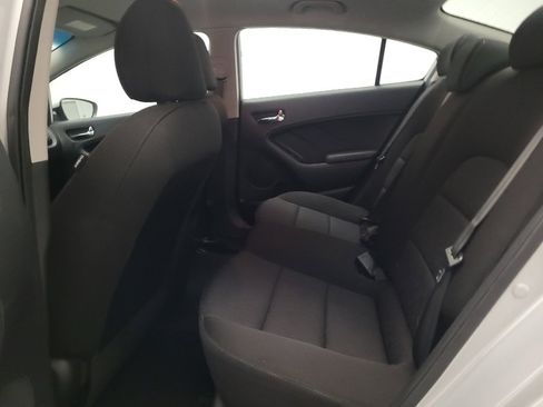 Used 2016 Kia Forte LX FWD image 18