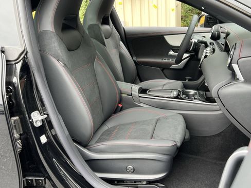 Certified 2025 Mercedes-Benz CLA 250 4MATIC image 25