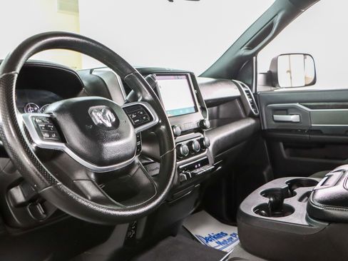 Used 2022 RAM 2500 Big Horn w/ Cold Weather Group image 23