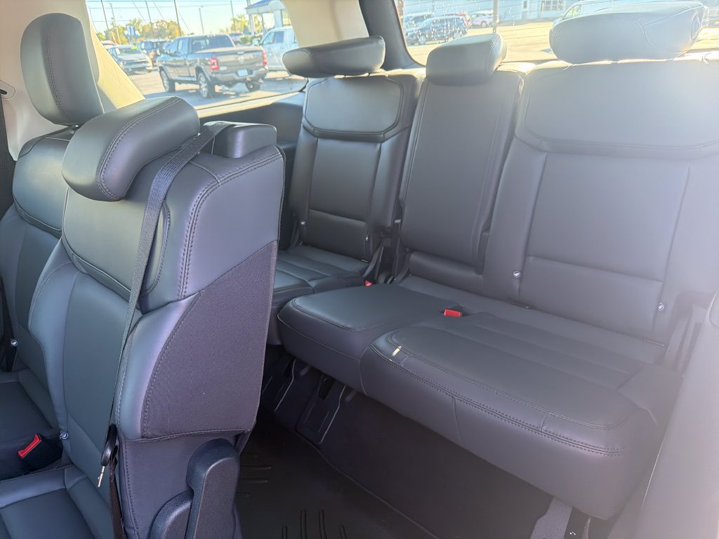 Used 2026 Ford Expedition Active AWD/4WD image 12