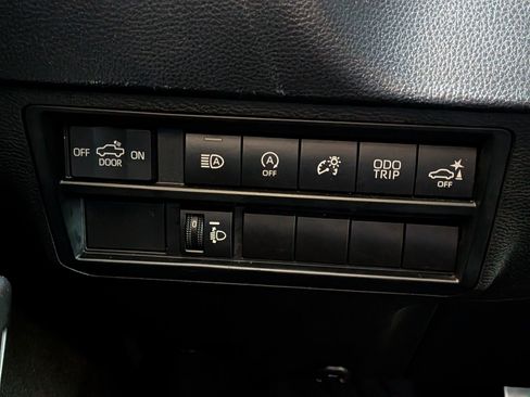 Used 2022 Toyota Tundra SR5 image 18