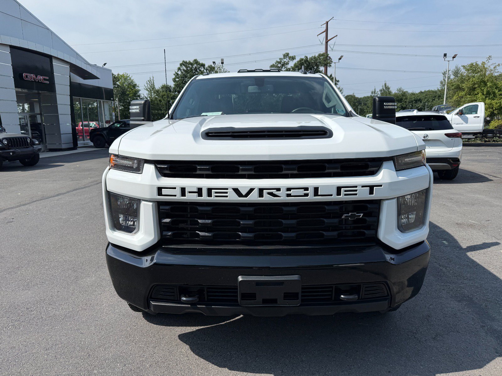 Certified 2023 Chevrolet Silverado 2500 Custom w/ Custom Value Package AWD/4WD image 8