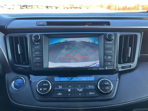 Used 2016 Toyota RAV4 XLE image 27