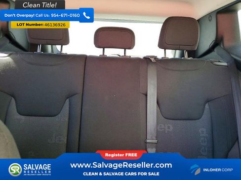 Used 2015 Jeep Renegade Latitude image 13