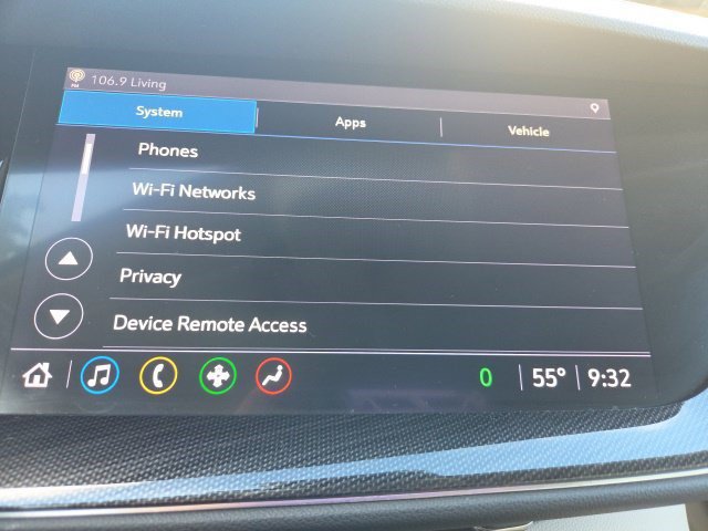 Used 2021 Buick Envision Essence FWD image 31