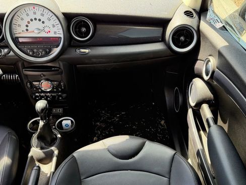 Used 2013 MINI Cooper S FWD image 10