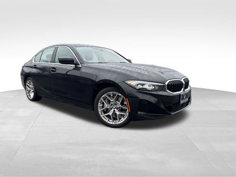Used 2025 BMW 330i xDrive Sedan image 1