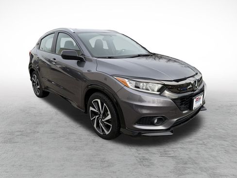 Used 2019 Honda HR-V Sport image 3
