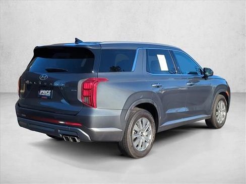 Used 2023 Hyundai Palisade SEL w/ Cargo Package image 28