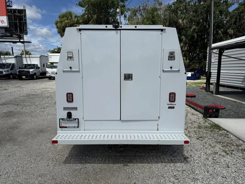 Used 2021 Chevrolet Express 3500 w/ Power Convenience Package RWD image 6