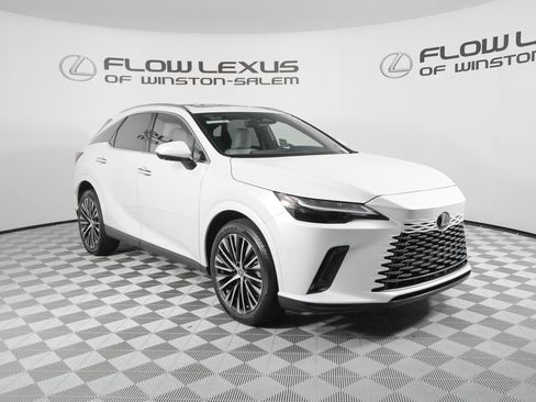 Certified 2024 Lexus RX 350 Premium Plus w/ Convenience Package FWD image 3