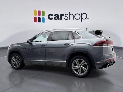 Used 2024 Volkswagen Atlas Cross Sport SEL R-Line AWD/4WD image 3
