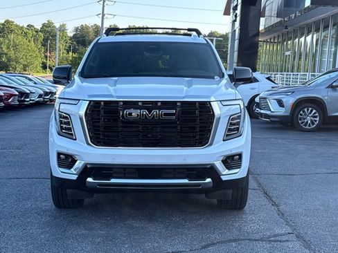 New 2026 GMC Yukon Denali w/ Denali Reserve Package AWD/4WD image 16