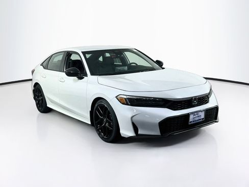 Used 2026 Honda Civic Sport image 3