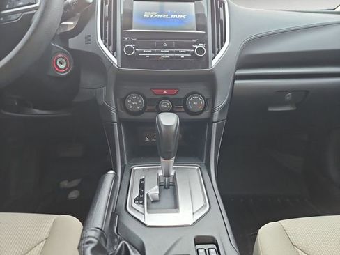 Used 2023 Subaru Impreza Premium image 11