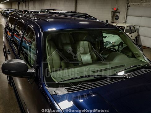 Used 2012 Chevrolet Suburban LT image 15