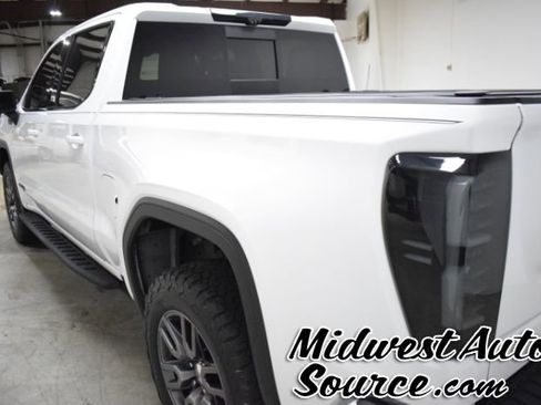 Used 2022 GMC Sierra 1500 AT4 w/ AT4 Premium Package image 4