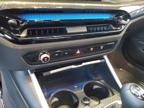 Used 2025 BMW M4 Coupe w/ Executive Package image 22