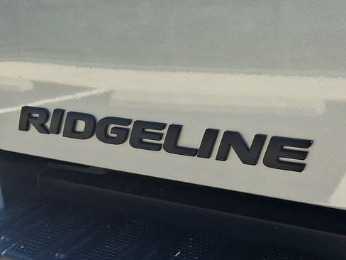 Used 2020 Honda Ridgeline RTL-E image 29