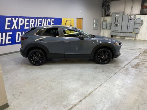 Used 2025 MAZDA CX-30 AWD 2.5 S w/ Preferred Package image 8