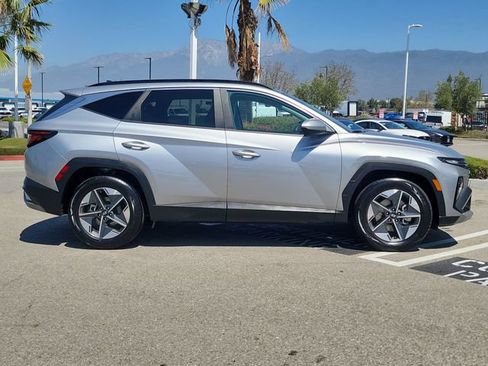 Used 2025 Hyundai Tucson SEL FWD image 34