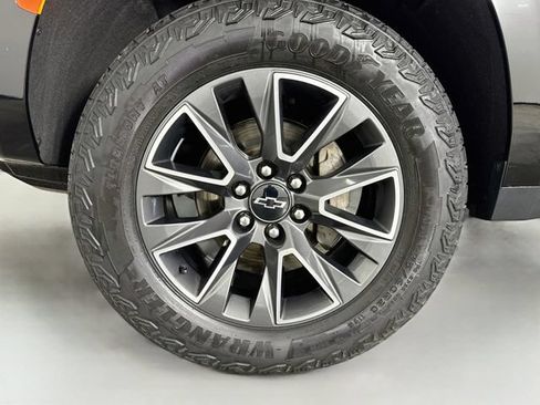 Used 2023 Chevrolet Tahoe Z71 AWD/4WD image 39