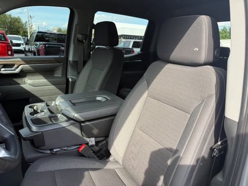 Used 2025 Chevrolet Silverado 1500 LT AWD/4WD image 14