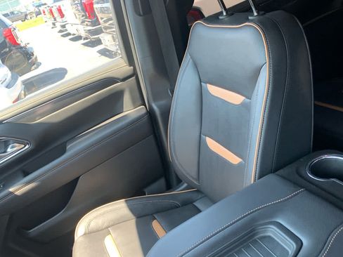 Used 2022 GMC Yukon AT4 AWD/4WD image 20