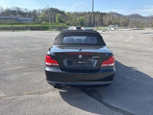 Used 2013 BMW 128i Convertible image 7