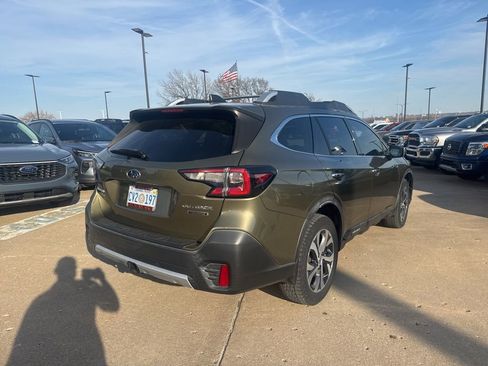 Used 2020 Subaru Outback Touring w/ Popular Package #2 image 3