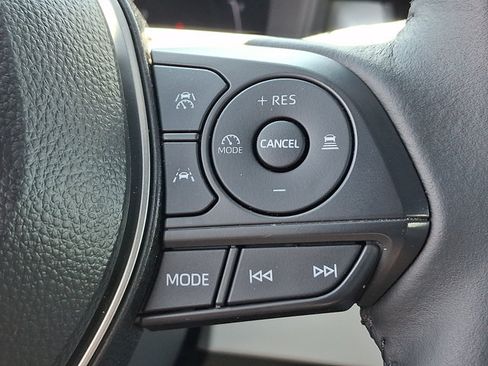 Used 2026 Toyota Corolla SE FWD image 22